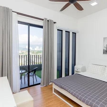 Beacon Executive Suite Penang George Town Exterior photo